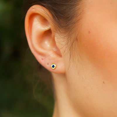 Solid Gold “Apollo” Stud Earrings (Sapphire)